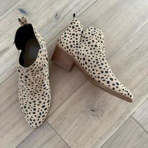 Dolce Vita Women’s 7 Booties Spotted Leopard Print Calf Hair Ankle Boots